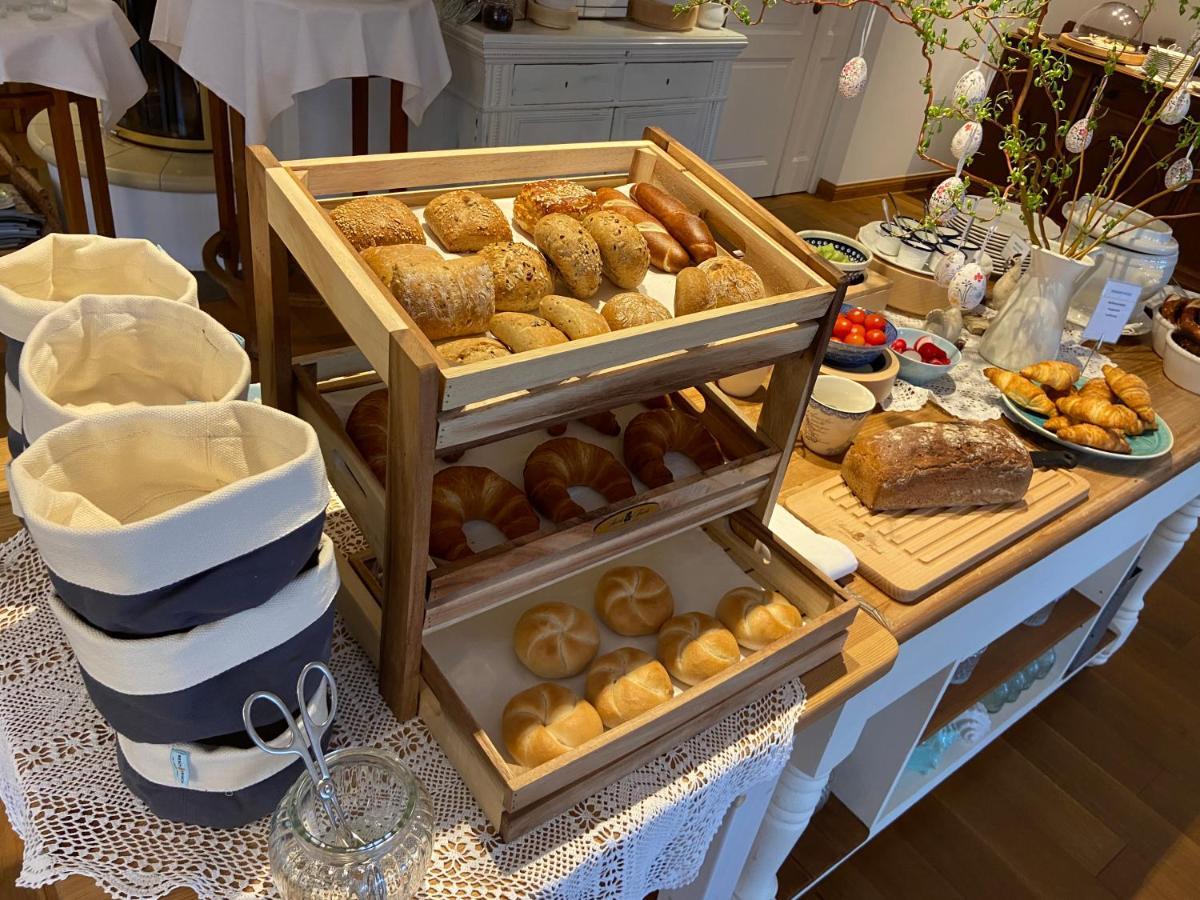 Landhaus Marinella Hotel Garni 바트비제 외부 사진