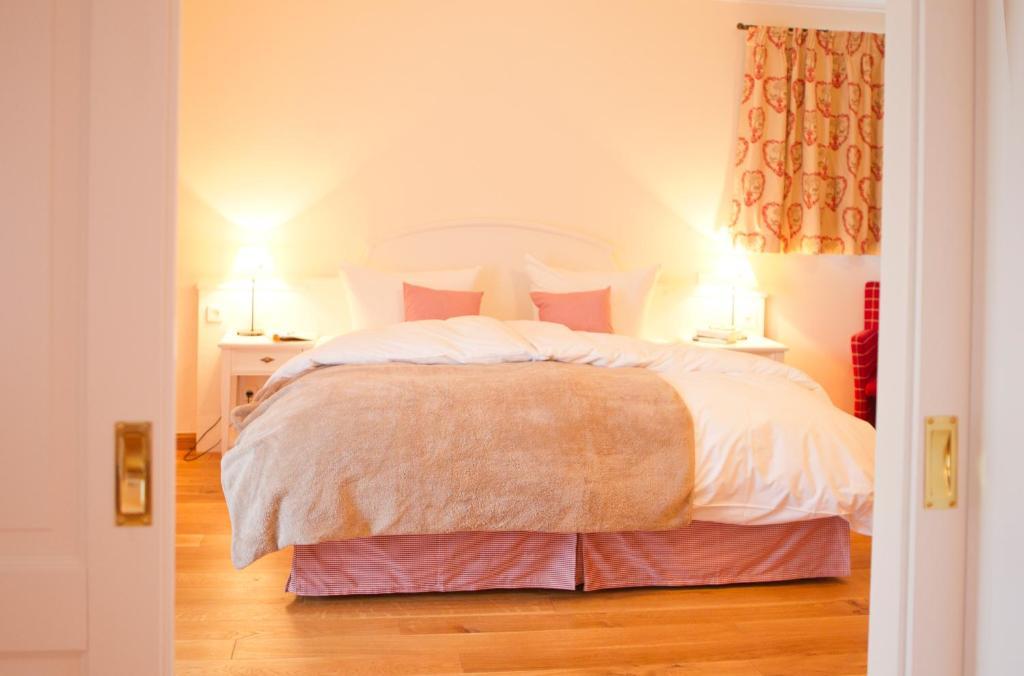 Landhaus Marinella Hotel Garni 바트비제 객실 사진